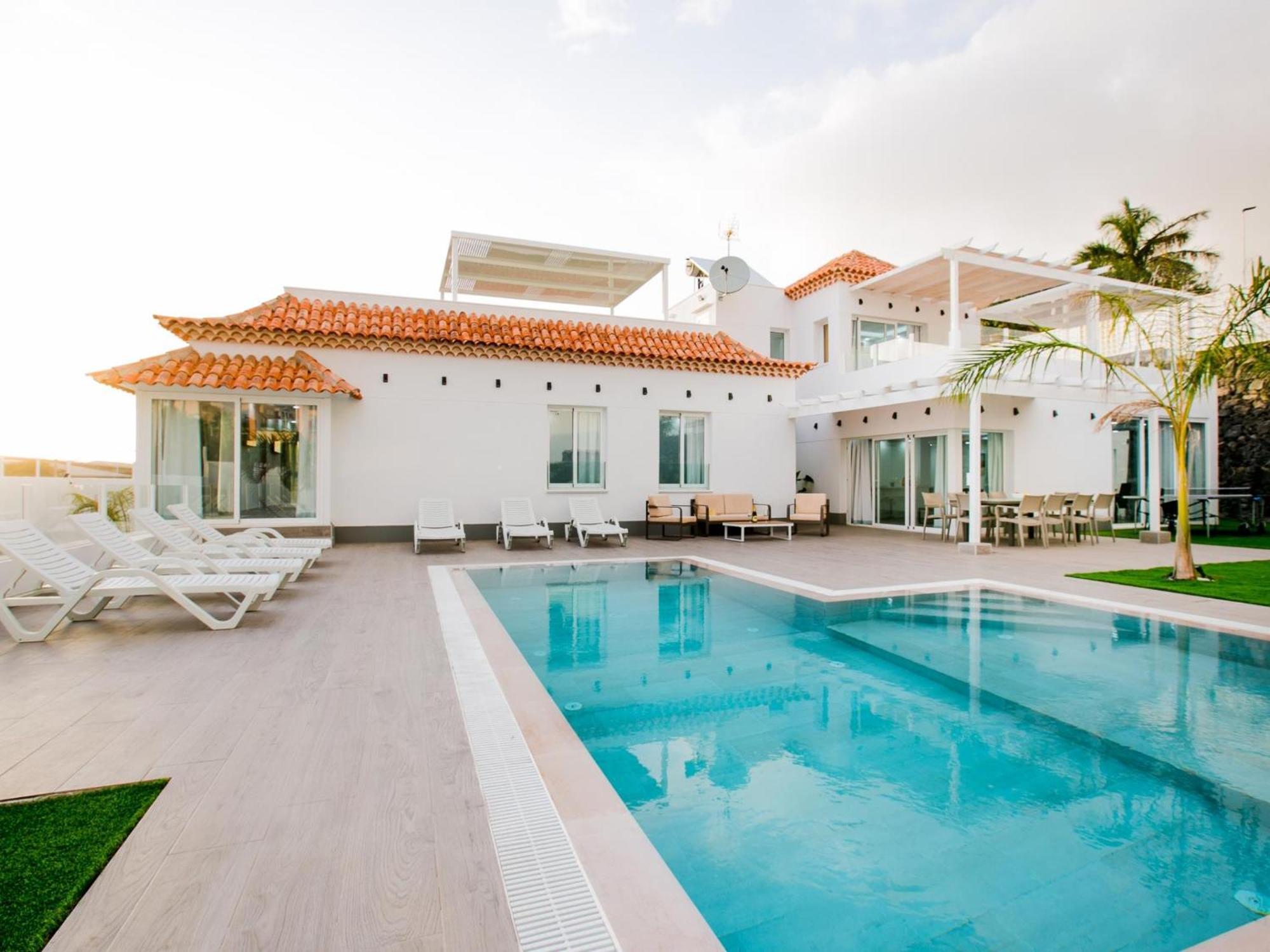 Villa Elite: Your Private Haven Of Prestige Costa Adeje  Bagian luar foto